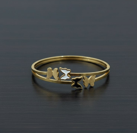 Flutter Charm Butterfly Bangle