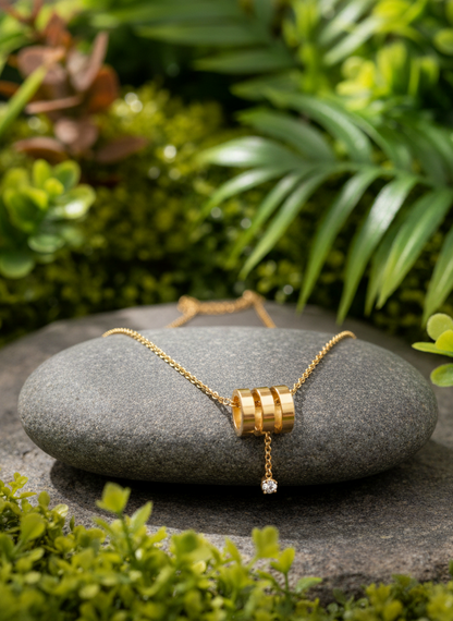 Golden Halo Elegance Necklace