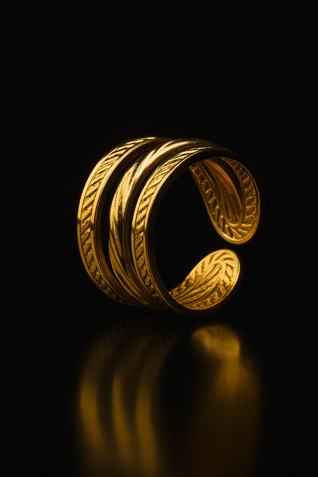 Verona Spiral Gold Band Ring