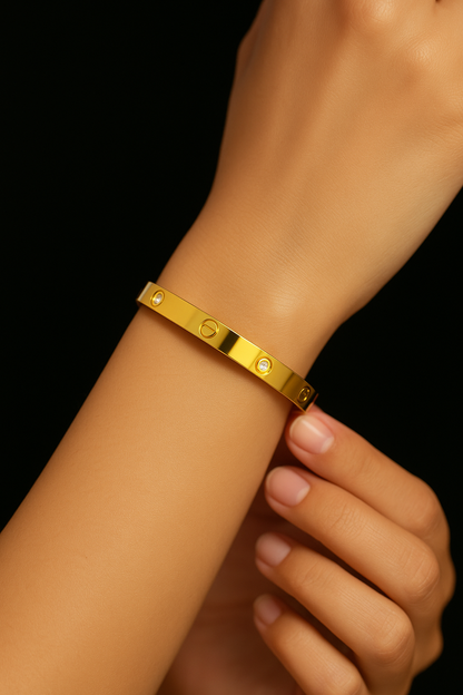 Luxe Embrace Gold Bangle