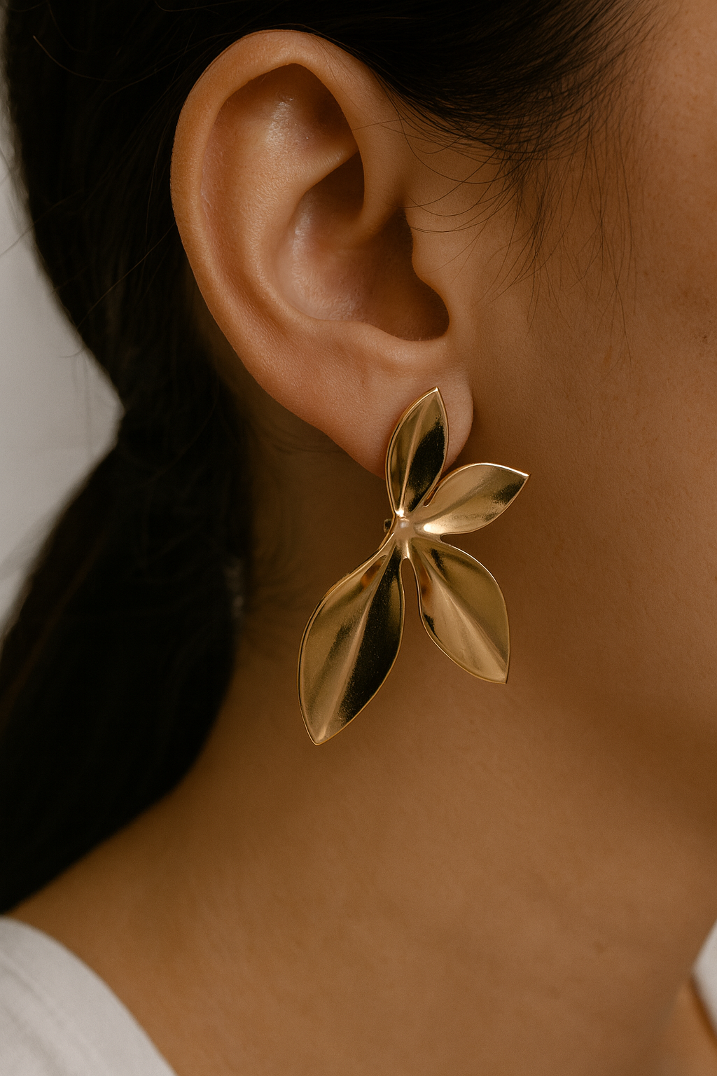 Golden Petal Bloom Earrings